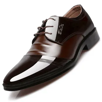 Кожаная обувь Мужская 2023 Новая молодежная Яркая деловая модельная обувь с острым носком на шнуровке, Мужская обувь для работы в офисе